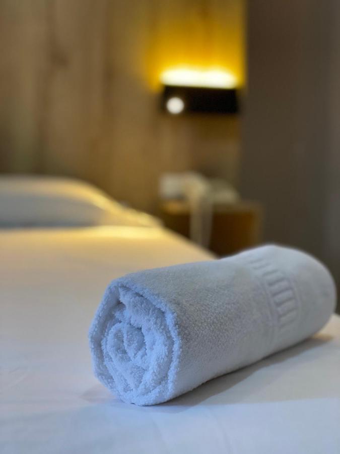 Hotel Wampushkar Zamora Bagian luar foto